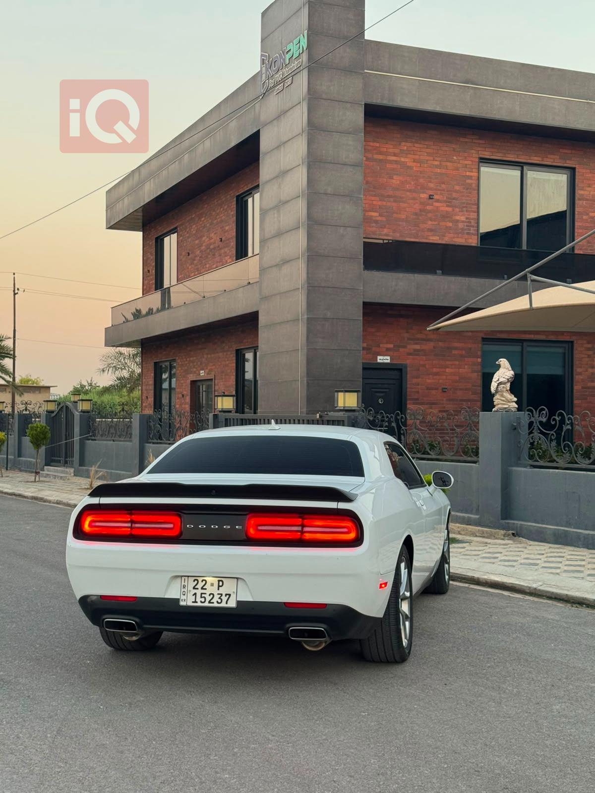 Dodge Challenger